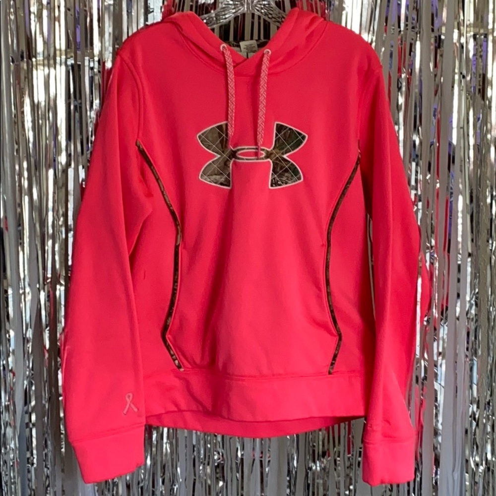 NWOT Under Armour Sweatshirt